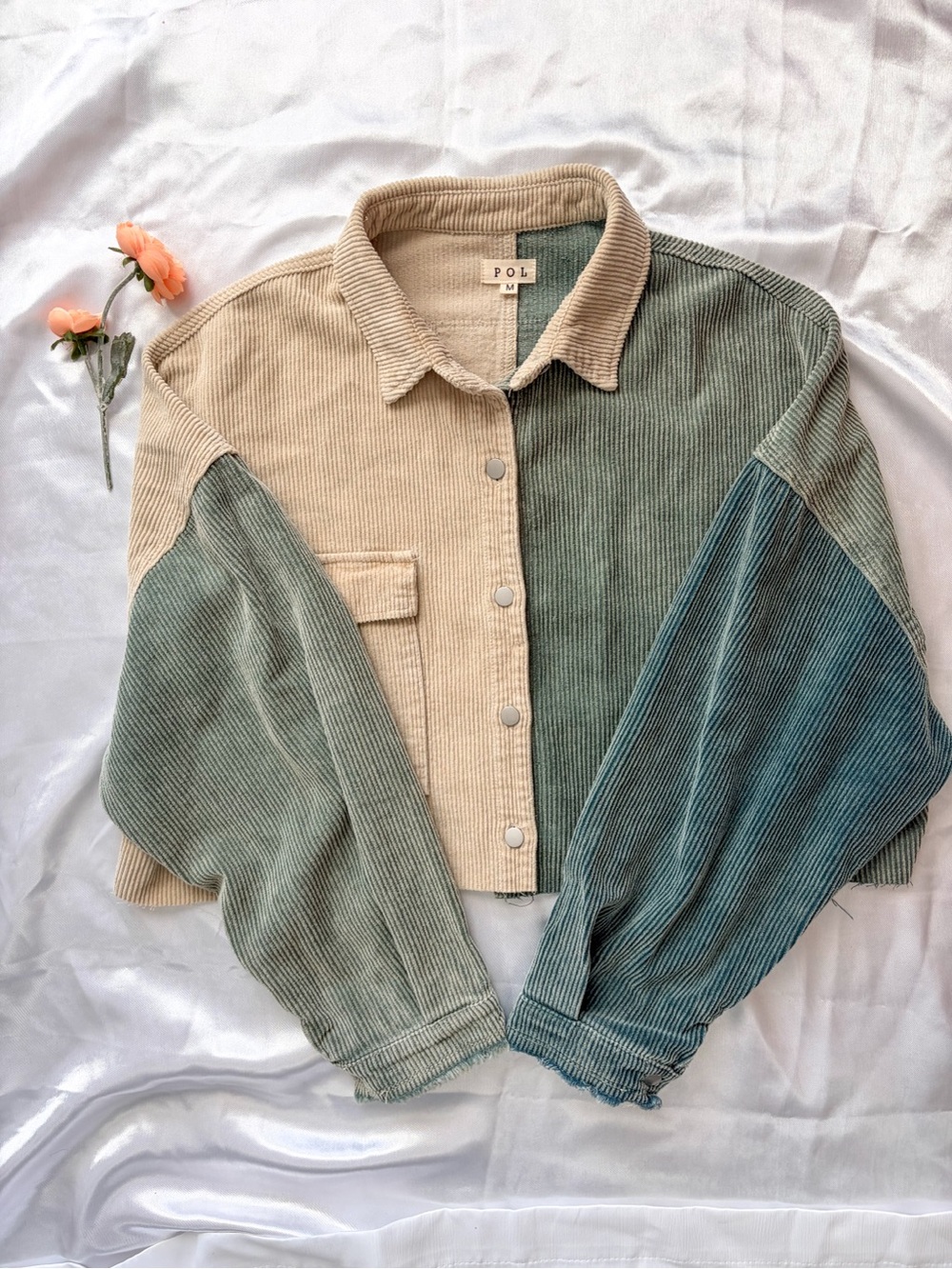 POL Sage Green Colorblock Corduroy Cropped Shacket Raw Hem M Boho Jacket